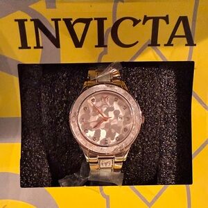 New in box Technomarine Rose Gold and Silver Women's Bracelet Watch